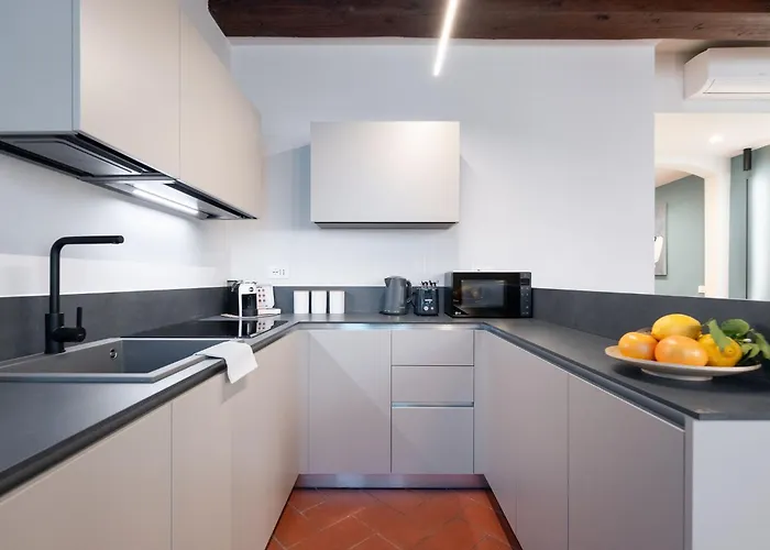 Keys Of Italy - Vigna 8 Blu- Newly Renovated Elegant 2 Bedr - Great Location In 아파트 피렌체