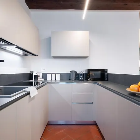 Keys Of Italy - Vigna 8 Blu- Newly Renovated Elegant 2 Bedr - Great Location In Apartamento Florencia