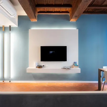 Keys Of Italy - Vigna 8 Blu- Newly Renovated Elegant 2 Bedr - Great Location In Appartement *